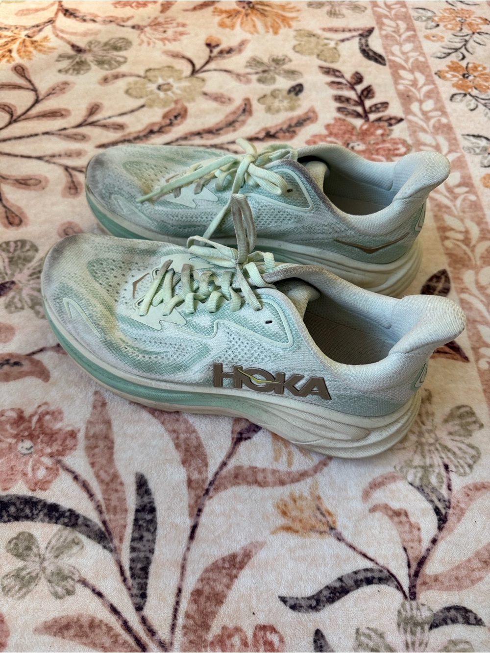 Hoka Women's Mint Green Cushioned Clifton Running Shoes - 20-50 miles